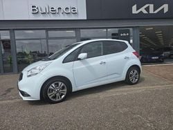 Weiß Gebraucht 2018 Kia Venga DREAM-TEAM Edition Kleinwagen | 15.490 € (Fairer Preis)