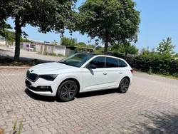 Weiß Gebraucht 2020 Skoda Scala Drive Kleinwagen | 16.590 € (Fairer Preis)