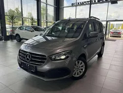 Lackfarbe chromitgrau metallic Gebraucht 2023 Mercedes T180 Progressive Van / Kleinbus | 29.990 € (Fairer Preis)