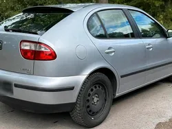 Grau Gebraucht 2006 Seat Leon Limousine | 800 € (Superpreis)