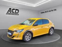 Gelb Gebraucht 2023 Peugeot e-208 Allure Kleinwagen | 17.970 € (Superpreis)