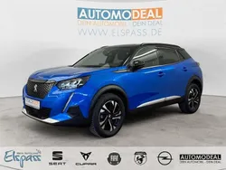Blau Gebraucht 2023 Peugeot 2008 Allure SUV | 21.939 € (Guter Preis)