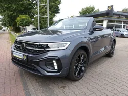 Rauchgrau Gebraucht 2023 VW T-Roc Cabriolet R-line Cabrio | 31.480 € (Fairer Preis)