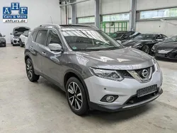 Grau Gebraucht 2017 Nissan X-Trail 360º SUV | 15.900 € (Superpreis)