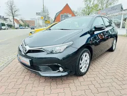 Schwarz Gebraucht 2016 Toyota Auris Touring Sports Comfort Kombi | 11.990 € (Fairer Preis)