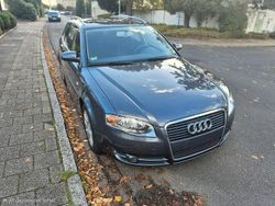Grau Gebraucht 2005 Audi A4 Kombi | 3.890 € (Fairer Preis)