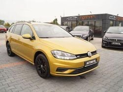 Kurkumagelb Gebraucht 2018 VW Golf VII Comfortline Kombi | 15.990 € (Guter Preis)