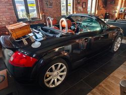 Schwarz Gebraucht 2004 Audi TT Roadster Sport Cabrio | 22.900 €