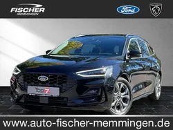 Obsidianschwarz (schwarz) Gebraucht 2023 Ford Focus ST-Line Kombi | 25.400 € (Fairer Preis)