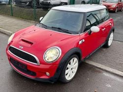 Rot Gebraucht 2009 Mini Cooper S Kleinwagen | 5.900 € (Superpreis)