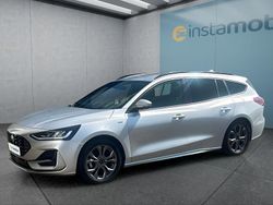Silber Gebraucht 2023 Ford Focus Kombi | 22.249 € (Fairer Preis)