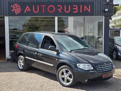 Schwarz Gebraucht 2007 Chrysler Voyager Clasic Van / Kleinbus | 3.900 € (Fairer Preis)