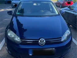 Blau Gebraucht 2010 VW Golf VI Kleinwagen | 5.099 € (Fairer Preis)