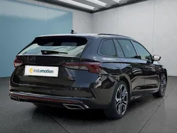 Schwarz Gebraucht 2022 Skoda Octavia RS Kombi | 30.049 € (Fairer Preis)