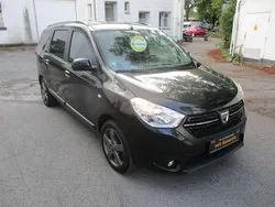 Schwarz Gebraucht 2019 Dacia Lodgy Comfort Van / Kleinbus | 12.850 € (Etwas zu teuer)