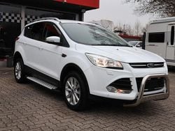 Weiß Gebraucht 2015 Ford Kuga SUV | 14.999 € (Fairer Preis)