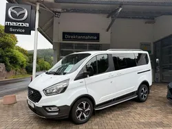 Weiß Gebraucht 2023 Ford Tourneo Custom Active Van / Kleinbus | 42.650 € (Superpreis)