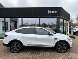 Kyanitweiß Gebraucht 2022 Renault Arkana Bose Edition SUV | 25.500 € (Fairer Preis)