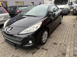 Farbe schwarz obsidien Gebraucht 2010 Peugeot 207 Platinum Cabrio | 2.600 € (Guter Preis)