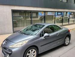 Grau Gebraucht 2008 Peugeot 207 CC Cabrio | 2.299 € (Superpreis)