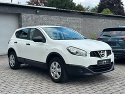 Weiß Gebraucht 2012 Nissan Qashqai Visia SUV | 5.990 € (Fairer Preis)