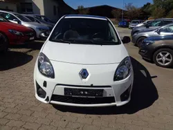 Gletscherweiss Gebraucht 2009 Renault Twingo Kleinwagen | 2.499 € (Fairer Preis)