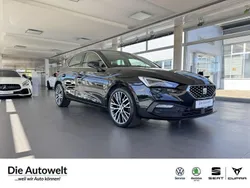 Mitternachtsschwarz Gebraucht 2021 Seat Leon XCELLENCE Limousine | 19.980 € (Etwas zu teuer)