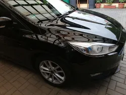 Schwarz Gebraucht 2016 Ford Focus Business Edition Kombi | 9.999 € (Fairer Preis)