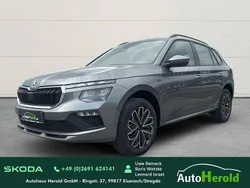Grau Neu 2025 Skoda Kamiq Selection SUV | 32.950 € (Etwas zu teuer)