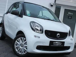 Weiß Gebraucht 2019 Smart ForTwo Electric Drive | 7.500 € (Guter Preis)
