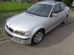 Silber Gebraucht 2002 BMW 320 Sport Line Limousine | 4.500 € (Fairer Preis)
