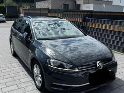 Grau Gebraucht 2017 VW Golf VII Comfortline Kombi | 10.800 € (Guter Preis)