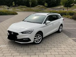 Weiß Gebraucht 2021 Seat Leon Kombi | 14.900 € (Guter Preis)