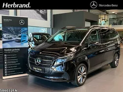 Obsidianschwarz metallic Gebraucht 2024 Mercedes V250 Style Van / Kleinbus | 72.880 €