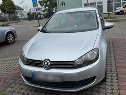 Grau Gebraucht 2009 VW Golf VI Limousine | 5.200 € (Etwas zu teuer)