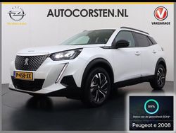 Weiß Gebraucht 2022 Peugeot e-2008 Allure SUV | 13.395 €