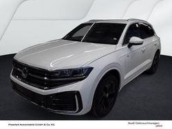 Pure white Gebraucht 2024 VW Touareg IQ Drive SUV | 54.840 € (Guter Preis)