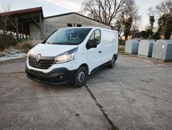 Weiß Gebraucht 2019 Renault Trafic Van / Kleinbus | 8.999 € (Superpreis)