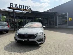 Grau Gebraucht 2021 Skoda Octavia RS Kombi | 20.500 € (Guter Preis)