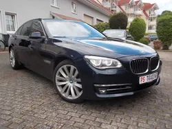 BMW 750