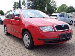 Rot Gebraucht 2003 Skoda Fabia Kombi | 2.900 € (Etwas zu teuer)