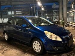 Blau Gebraucht 2009 Opel Corsa Kleinwagen | 4.500 € (Teuer)