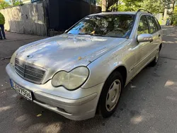 Grau Gebraucht 2002 Mercedes C220 Classic Limousine | 799 € (Superpreis)