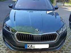 Grau Gebraucht 2020 Skoda Octavia First Edition Kombi | 19.000 € (Guter Preis)