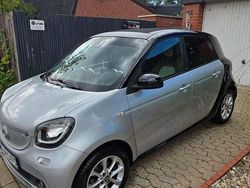 Schwarz Gebraucht 2015 Smart ForFour Passion Kleinwagen | 5.980 € (Fairer Preis)
