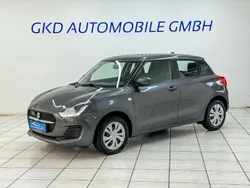 Grau Gebraucht 2022 Suzuki Swift Club Limousine | 12.690 € (Fairer Preis)