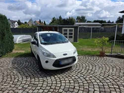 Weiß Gebraucht 2012 Ford Ka Kleinwagen | 2.100 € (Guter Preis)