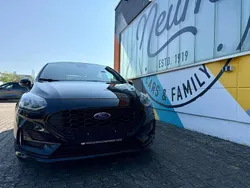 Obsidianschwarz Gebraucht 2023 Ford Fiesta ST-Line Kleinwagen | 18.699 € (Fairer Preis)