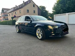 Schwarz Gebraucht 2012 Audi A4 Kombi | 7.300 € (Guter Preis)