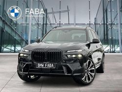 Schwarz Neu 2025 BMW X7 M Sport SUV | 124.980 € (Teuer)